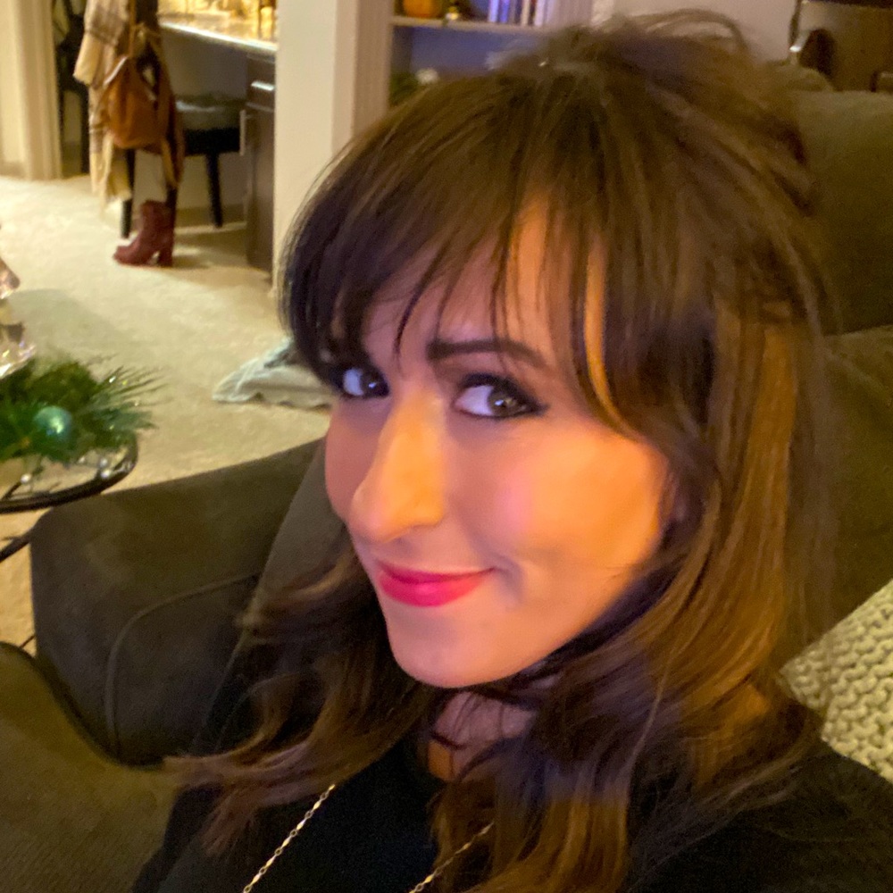 Meet your Posher, Nikki